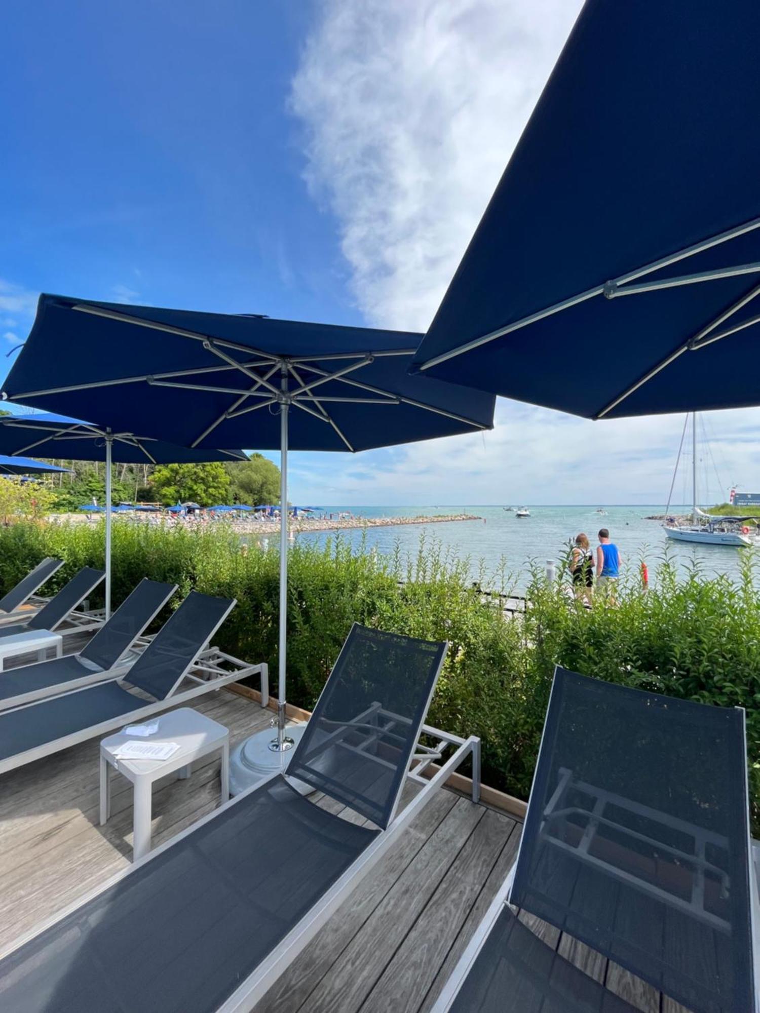 Stunning Stayz At Friday Harbour Beach Marina Resort Lake Simcoe Innisfil Eksteriør bilde